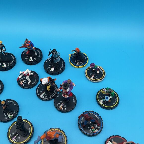 Lot of 26 Wizkids Heroclix Figures Game Pieces DC MARVEL .2002-2012 Mixed - Picture 4 of 16